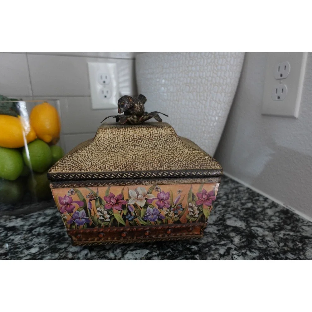 vintage woven‎ metal bird basket trinket storage with lid